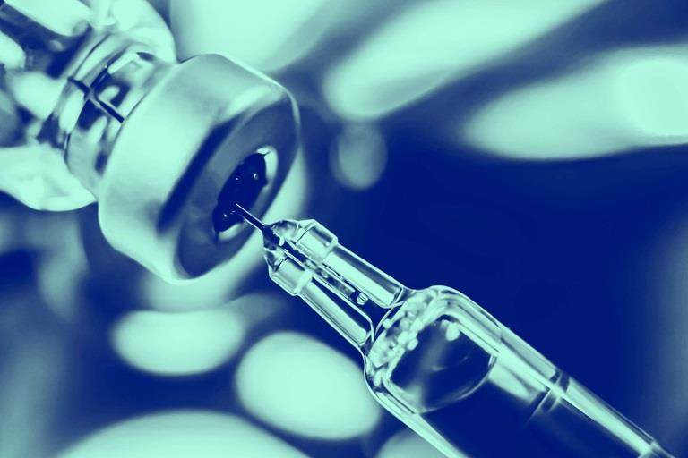 ワクチン バイアル 用量 インフルエンザ ショット 薬 針 注射器